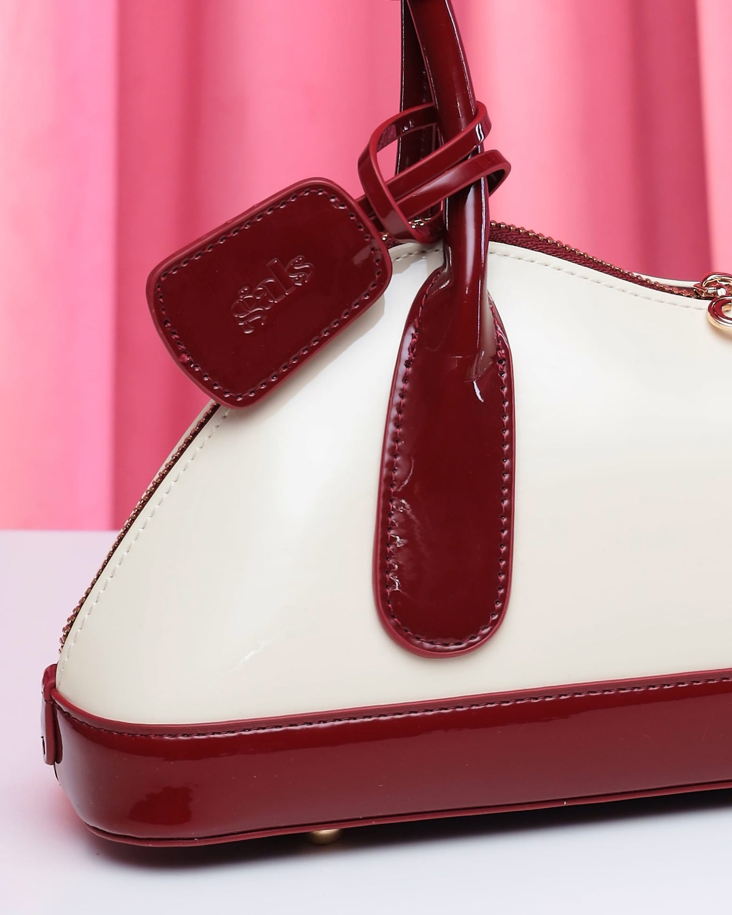 KAIA SE (BEIGE AND BURGUNDY)