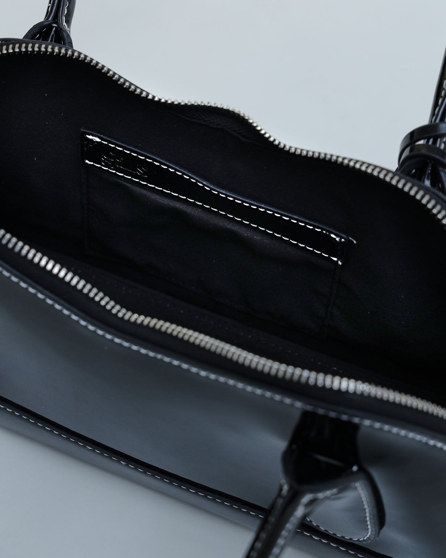 KAIA (BLACK)