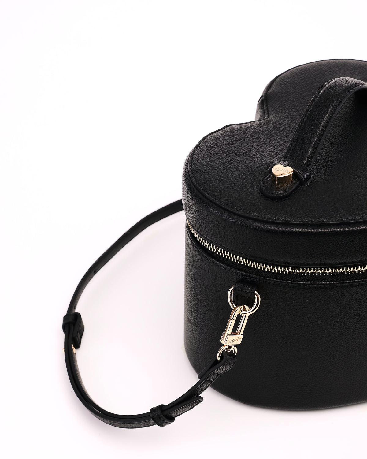 Close-up of the strap attachment and hardware on GALS Lovette Vanity Case Large in Onyx
