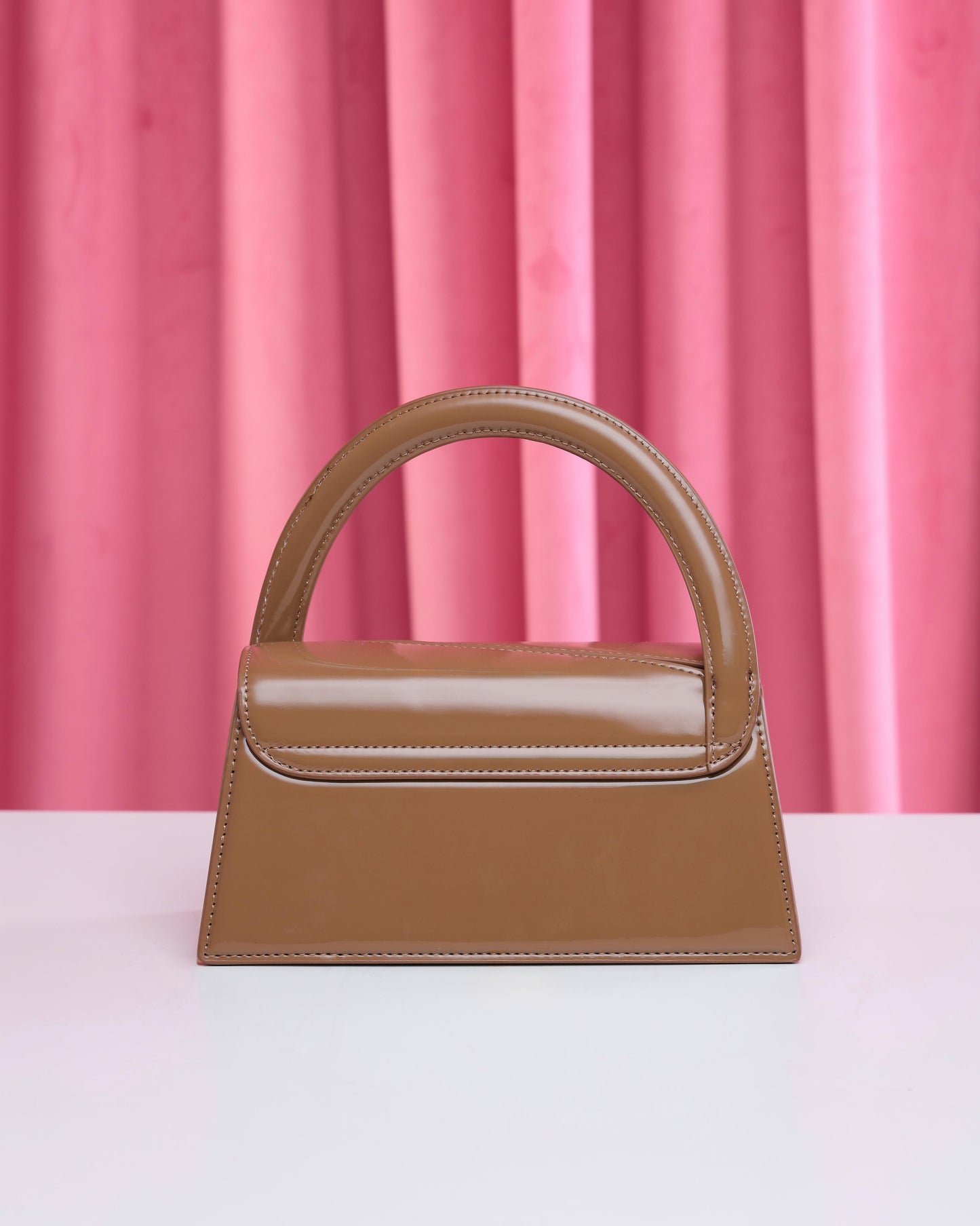 AMELIE (CARAMEL)