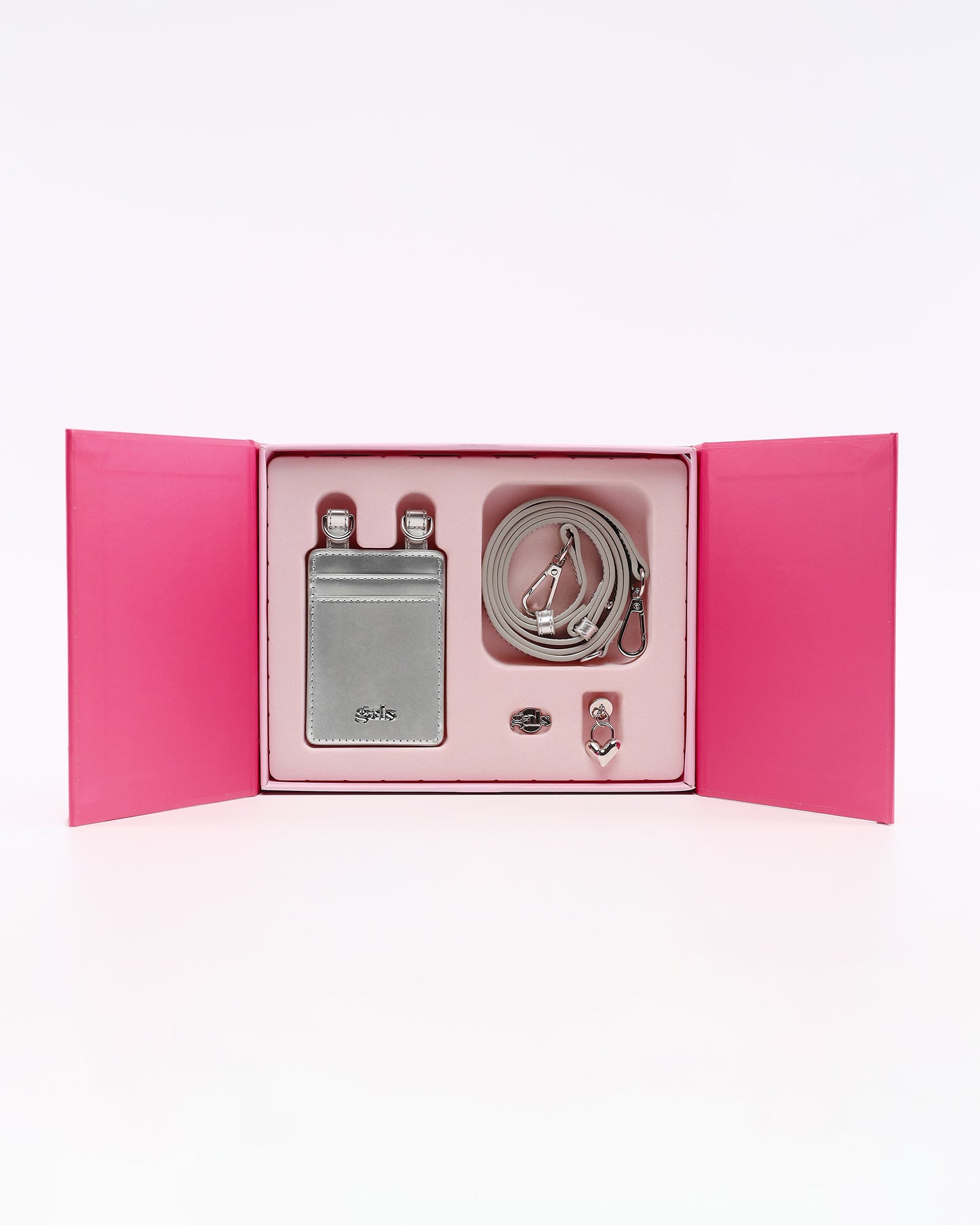 GALS CHARM LOOP (METALLIC)